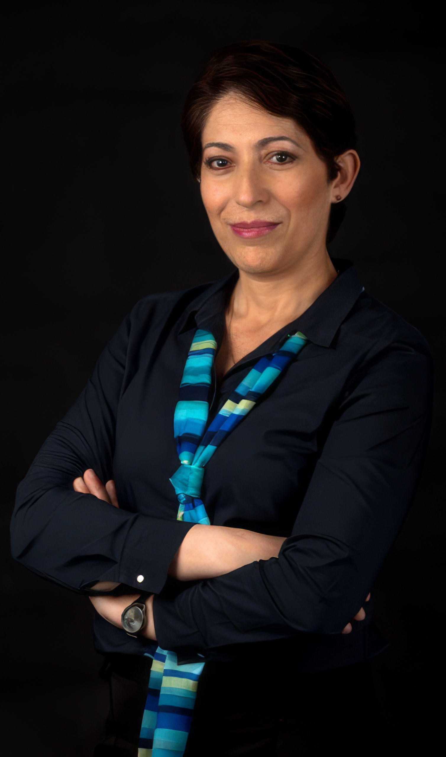Portrait professionnel femme par Atyaf
